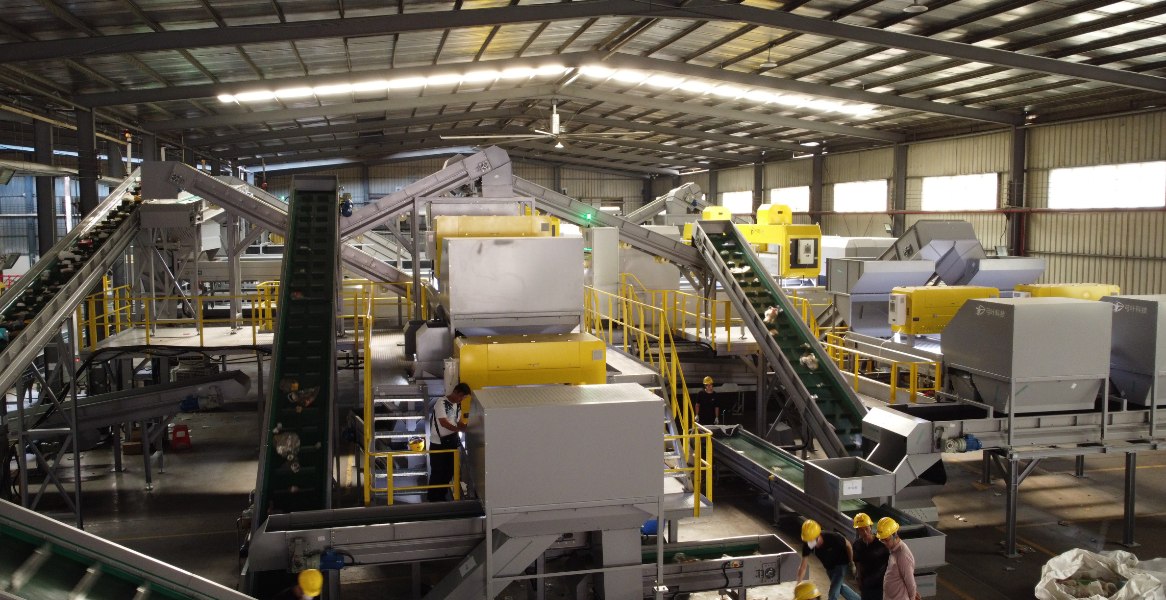 Automated Digital Sorting Project For Mixed Plastic